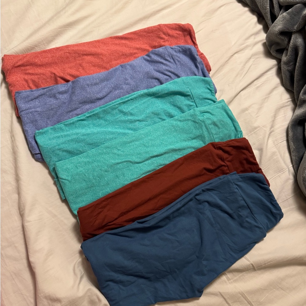 Lularoe Women’s Solid Leggings Bundle - image 1